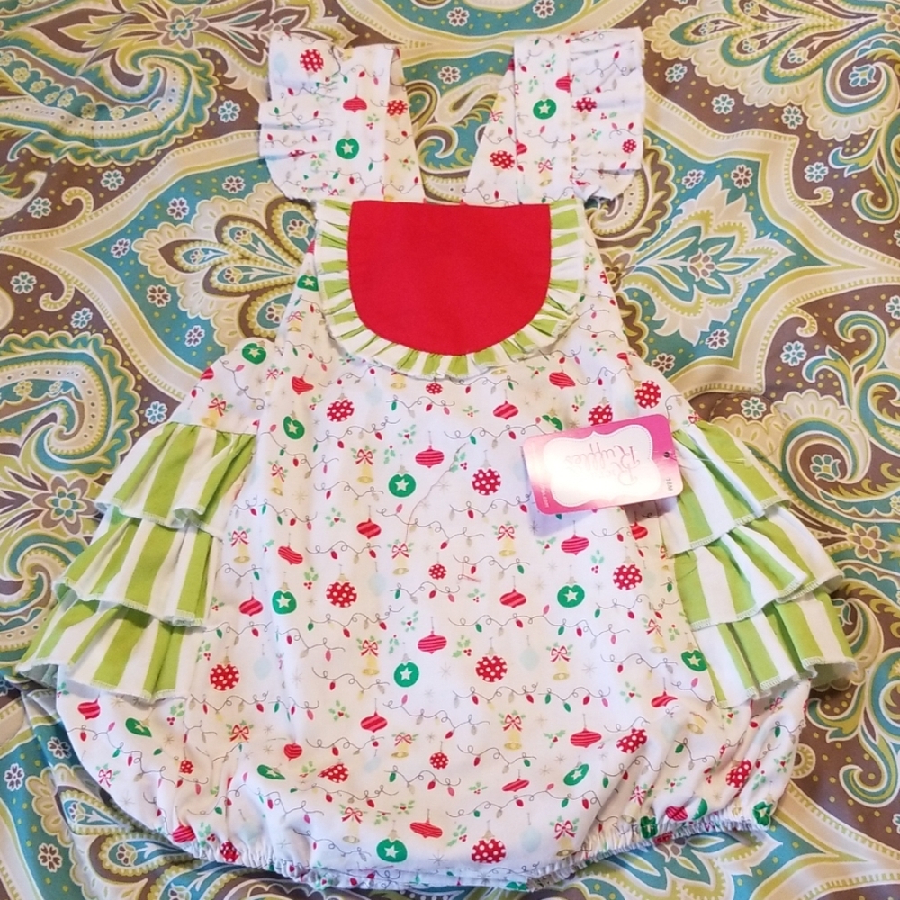 Ricrac & Ruffles Ornament bubble